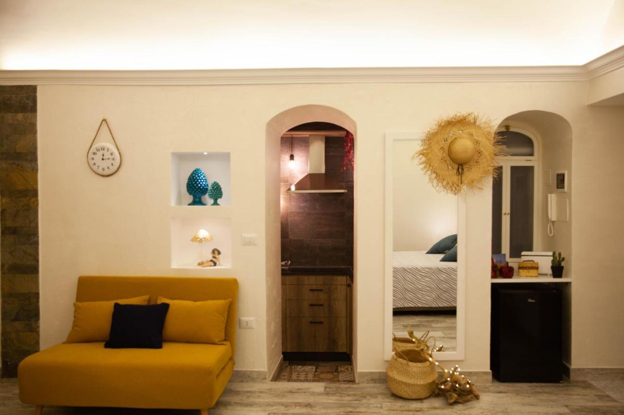 Plebiscito House - Casa Vacanze Napoli Eksteriør billede